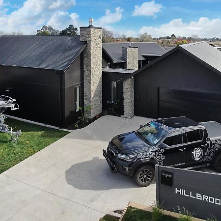 Hillbrook - A Luxurious Guesthouse Ohauiti 外观 照片