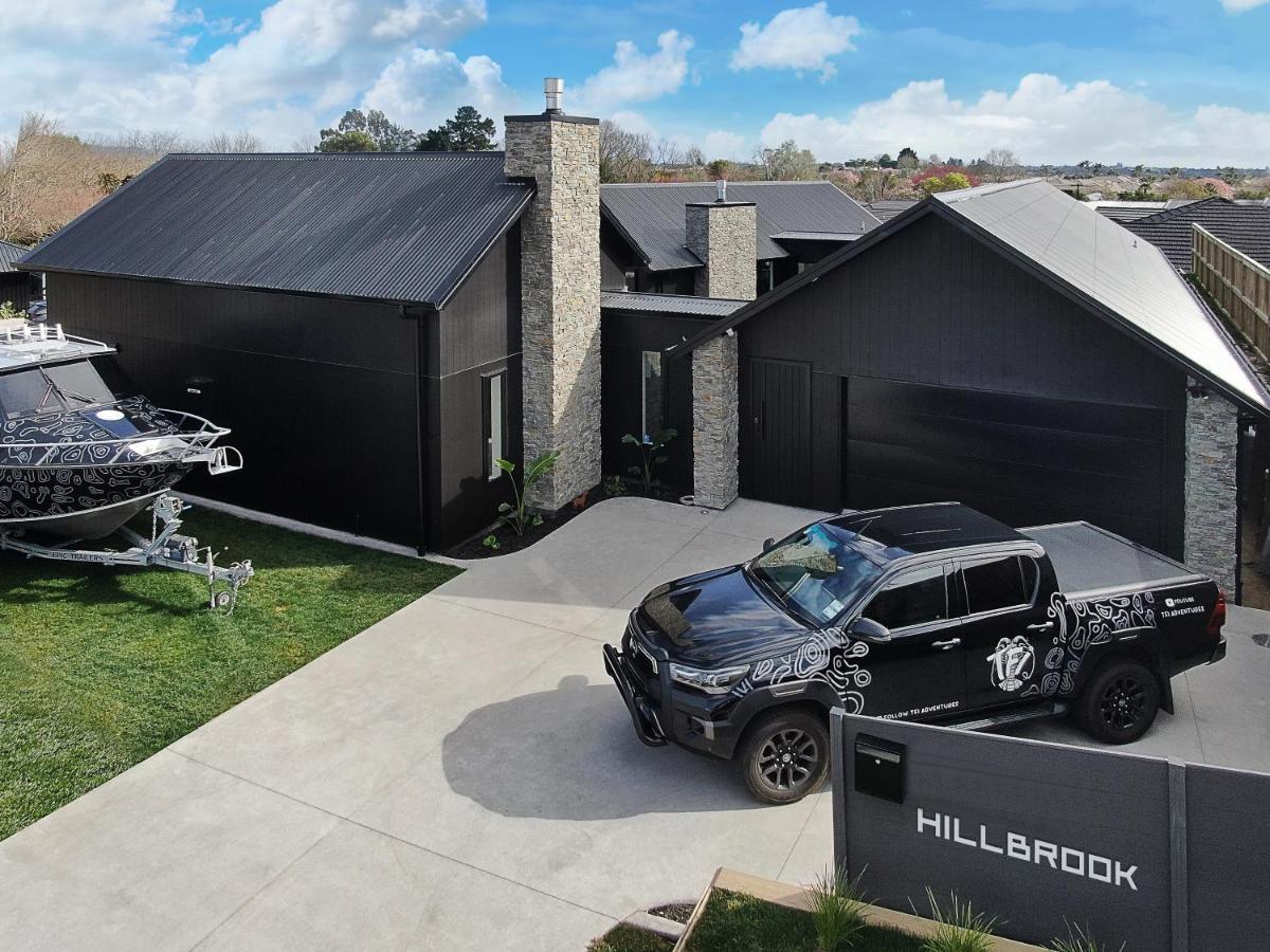 Hillbrook - A Luxurious Guesthouse Ohauiti 外观 照片